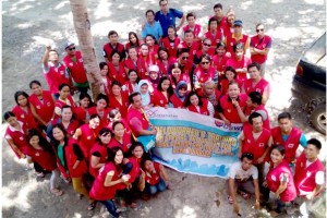ZamPen fieldworkers pose with excitement as they prepare for the Mock Household Interview at Brgy.Baybay,Liloy, Zamboanga Del Norte.